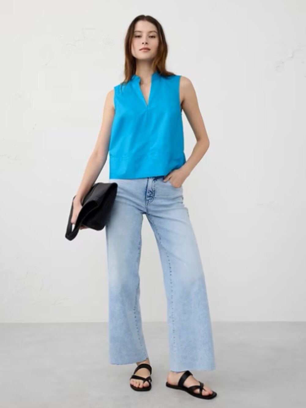 BR | Poplin Split Neck Top